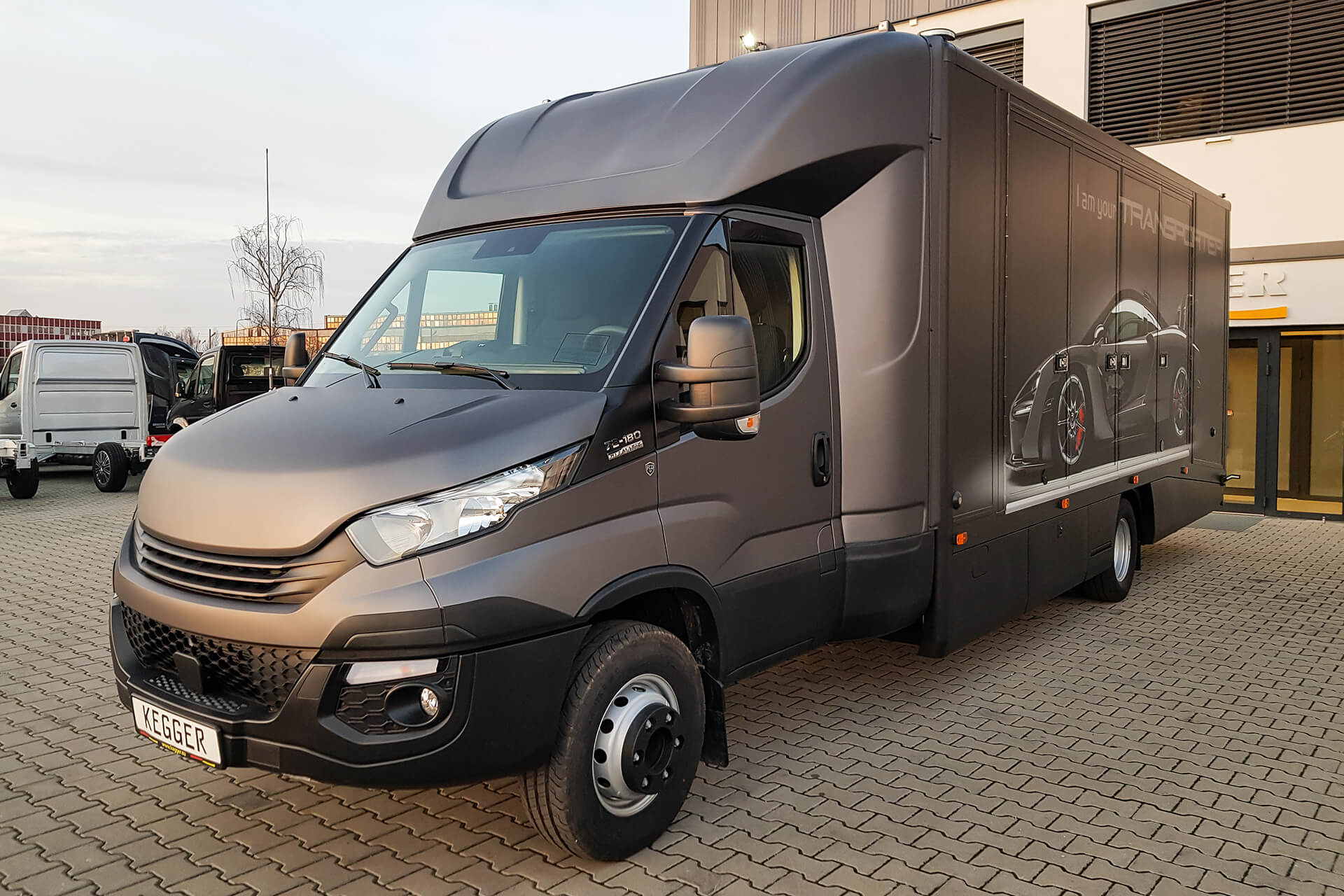 Iveco Daily - Enclosed transporter